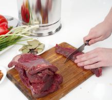 подготовка продуктов нарезание мяса